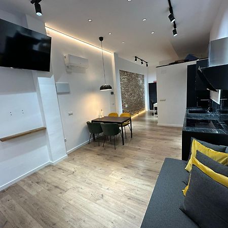 Bear Homes - Olimpia Suite Valence Extérieur photo